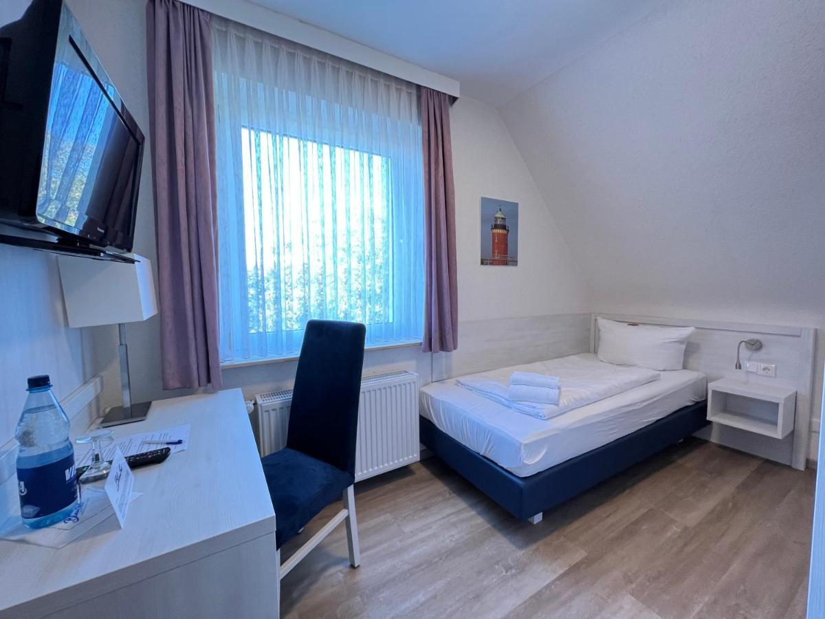 Haus Zur Heimat Bed & Breakfast Cuxhaven Exterior photo