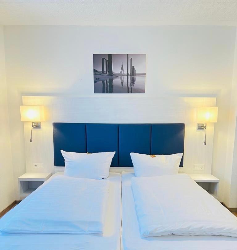 Haus Zur Heimat Bed & Breakfast Cuxhaven Exterior photo